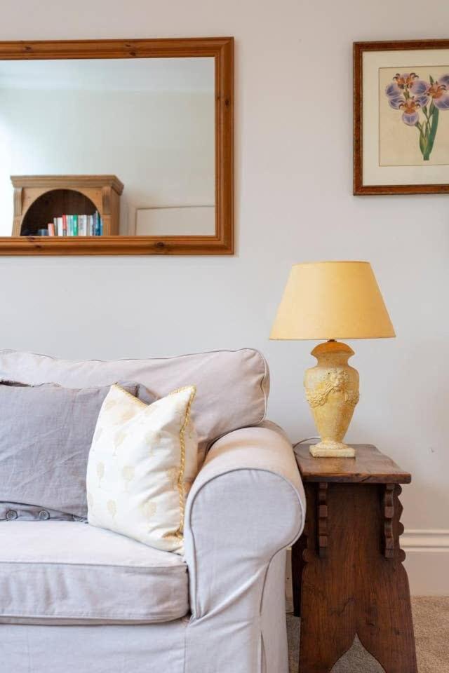 Charming Studio Near Clapham Common * Londen